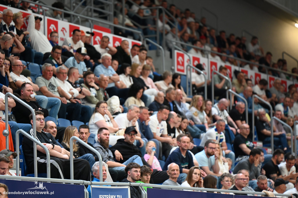 Kibice ma meczu Anwil vs. MKS Dąbrowa Górnicza