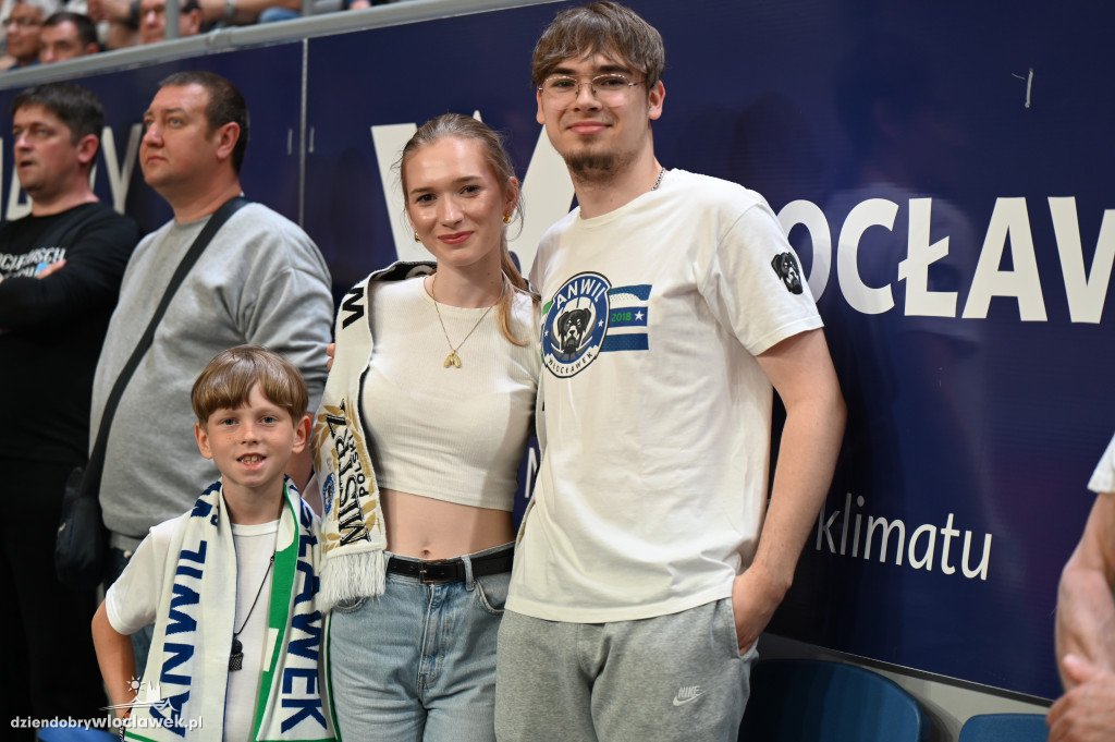 Kibice ma meczu Anwil vs. MKS Dąbrowa Górnicza