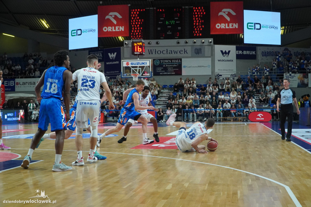 Anwil - MKS Dąbrowa Górnicza 95:91