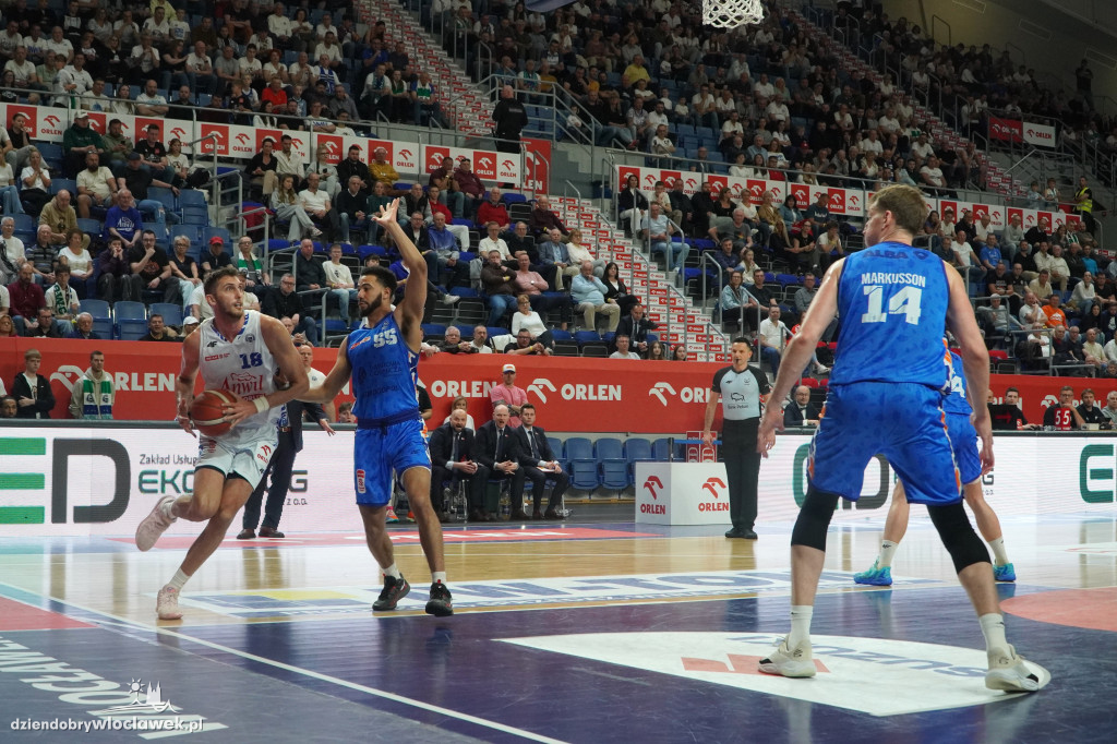 Anwil - MKS Dąbrowa Górnicza 95:91