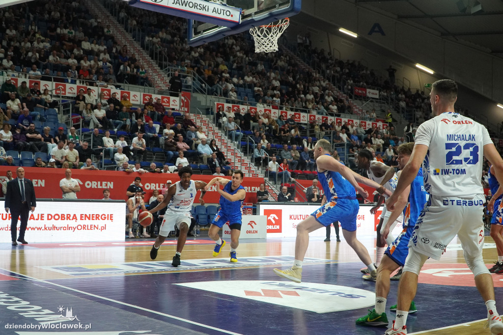 Anwil - MKS Dąbrowa Górnicza 95:91