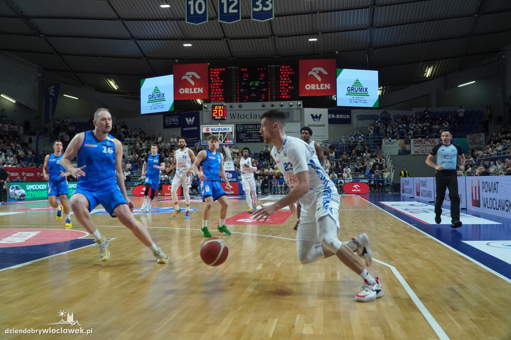 Anwil - MKS Dąbrowa Górnicza 95:91