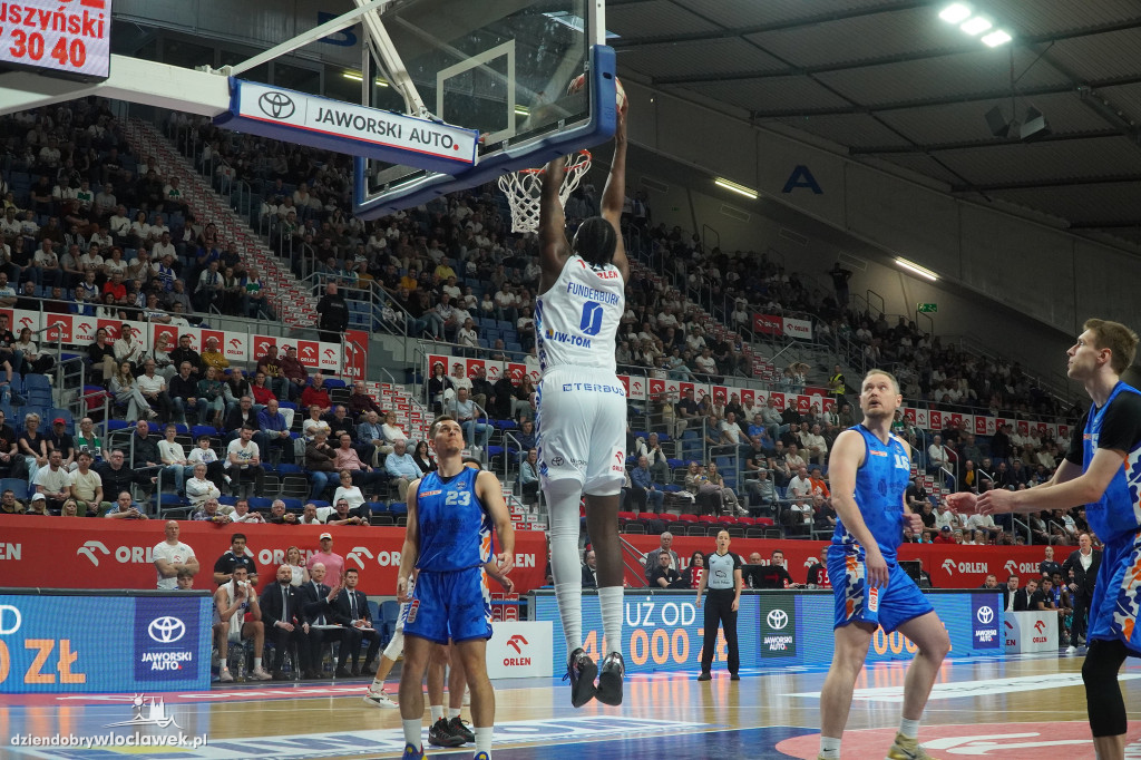 Anwil - MKS Dąbrowa Górnicza 95:91