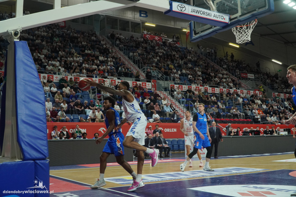Anwil - MKS Dąbrowa Górnicza 95:91