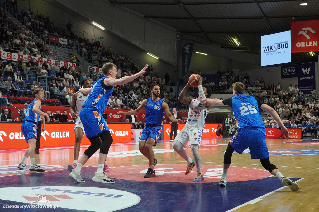 Anwil - MKS Dąbrowa Górnicza 95:91