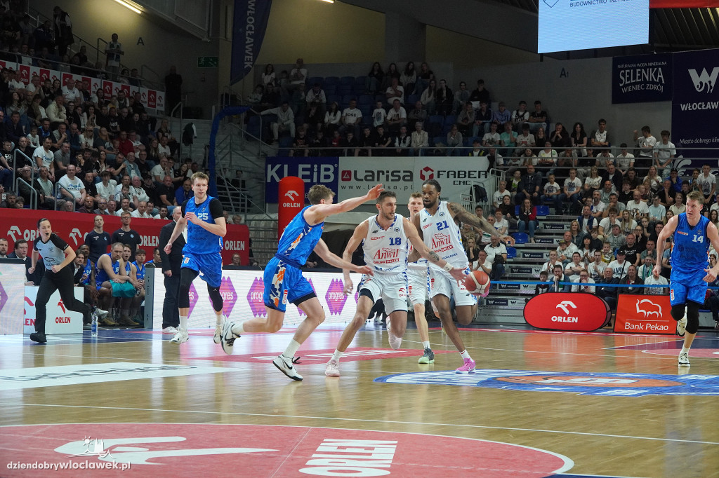 Anwil - MKS Dąbrowa Górnicza 95:91