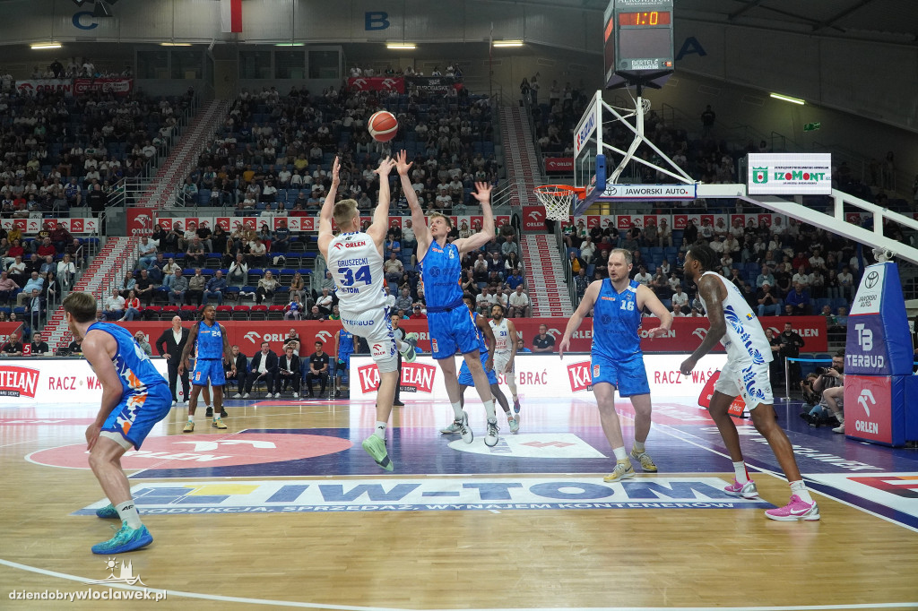 Anwil - MKS Dąbrowa Górnicza 95:91