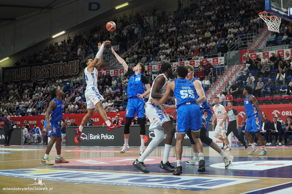 Anwil - MKS Dąbrowa Górnicza 95:91