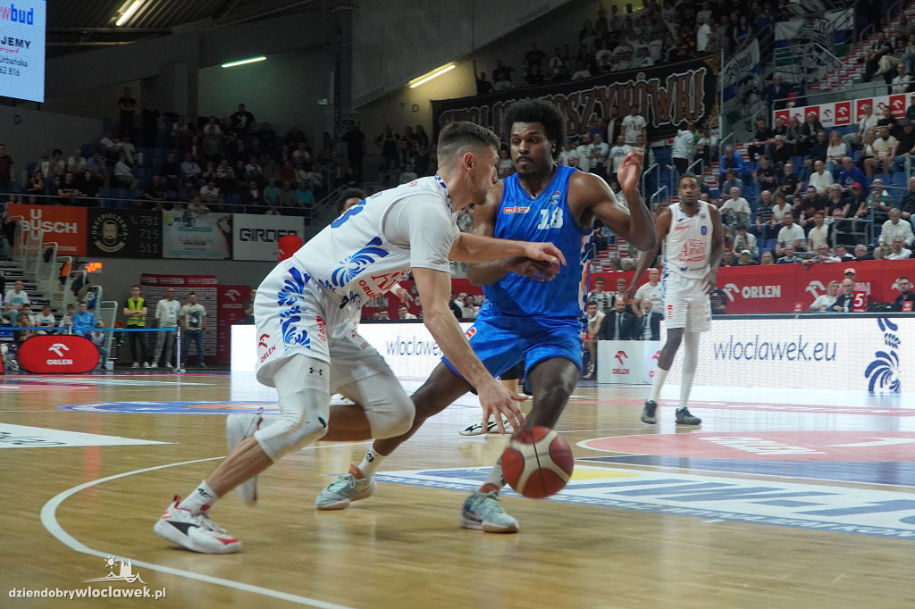 Anwil - MKS Dąbrowa Górnicza 95:91