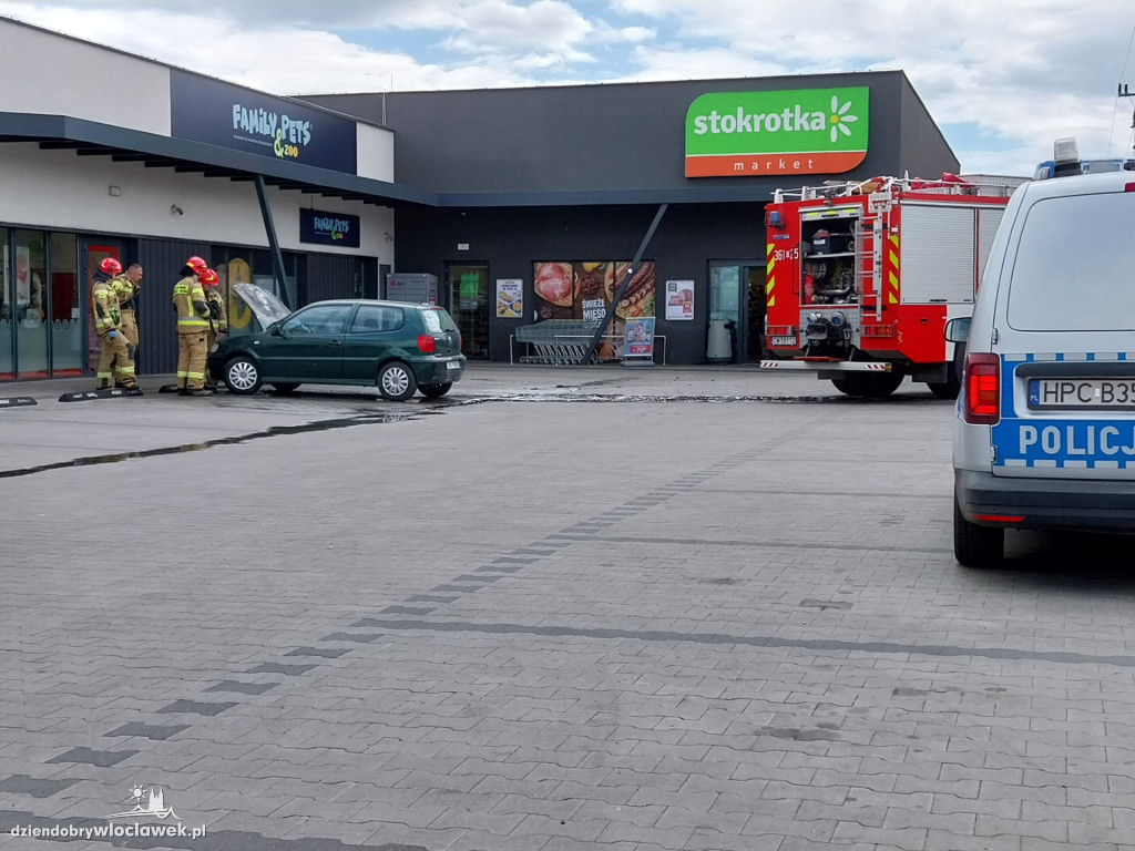 Pożar samochodu w Michelinie