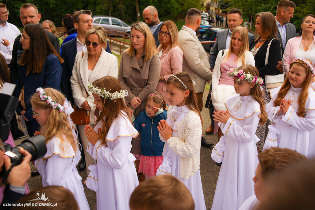 Komunia w parafii NMP Królowej Polski na Zawiślu