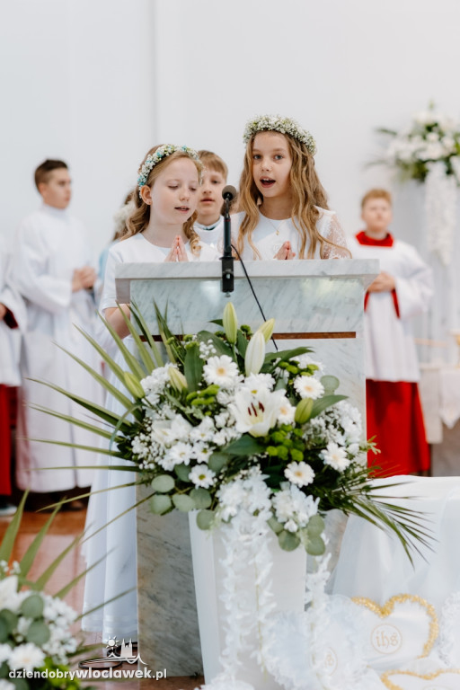 Komunia: Parafia pw. NSJ przy ul. Ostrowskiej