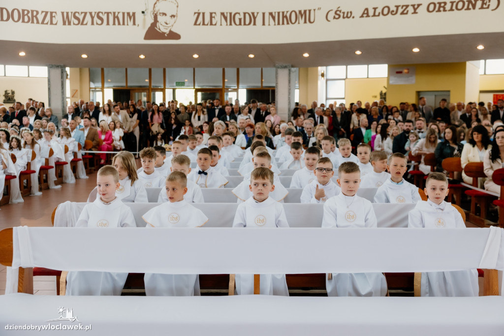 Komunia: Parafia pw. NSJ przy ul. Ostrowskiej