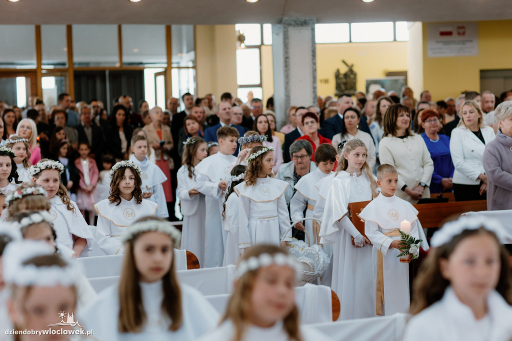 Komunia: Parafia pw. NSJ przy ul. Ostrowskiej