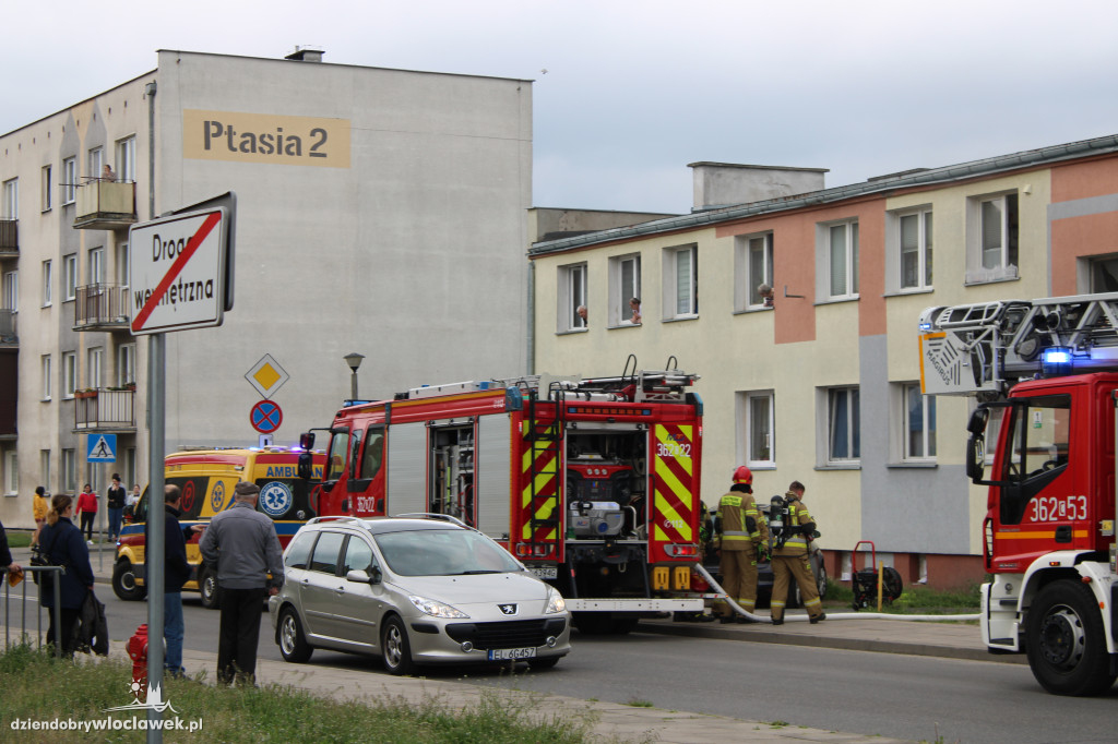 Pożar w piwnicy przy Brackiej
