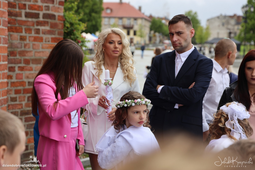 Komunia: Parafia pw. św. Jana