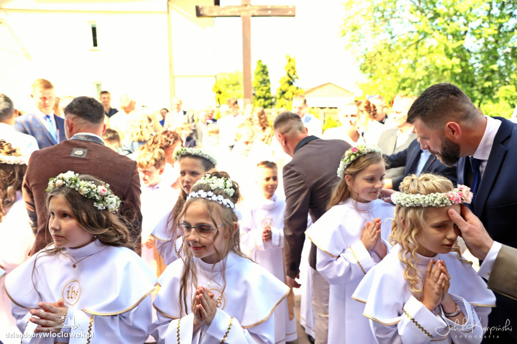 Komunia: Parafia NMP w Kruszynie