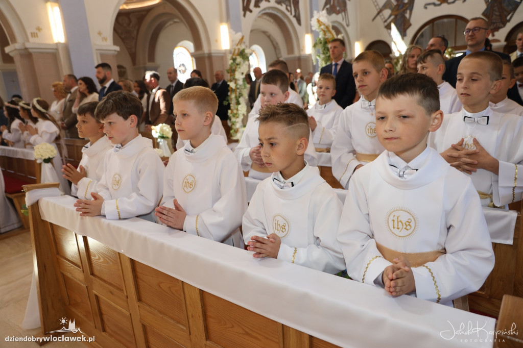 Komunia: Parafia NMP w Kruszynie