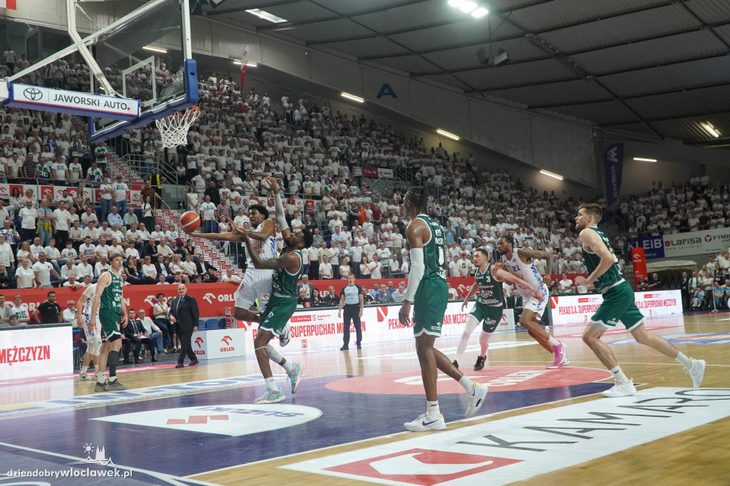 Anwil przegrywa 2 punktami z Legią