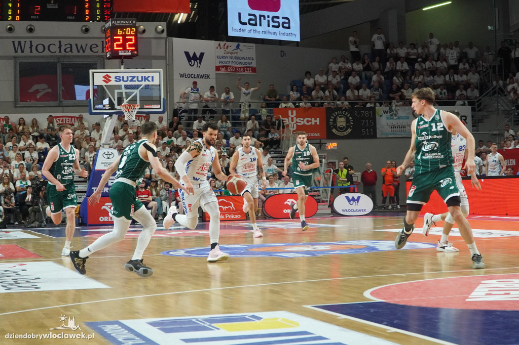 Anwil przegrywa 2 punktami z Legią
