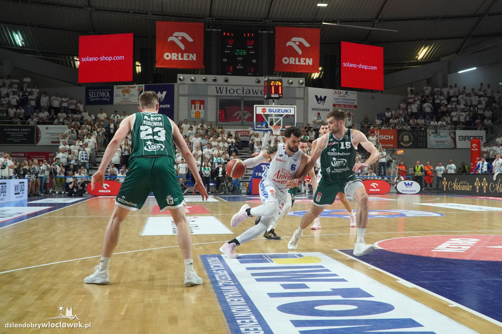 Anwil przegrywa 2 punktami z Legią