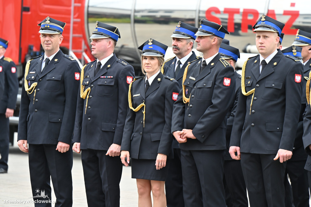 Awanse i wyróżnienia dla dla strażaków