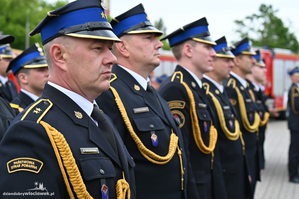 Awanse i wyróżnienia dla dla strażaków