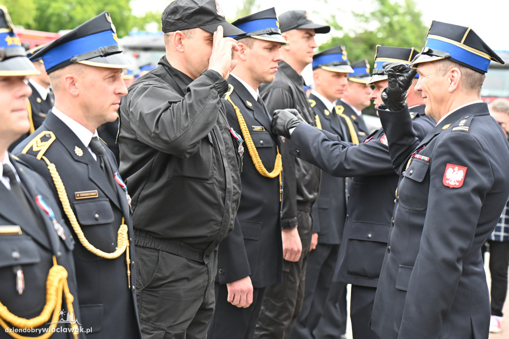 Awanse i wyróżnienia dla dla strażaków