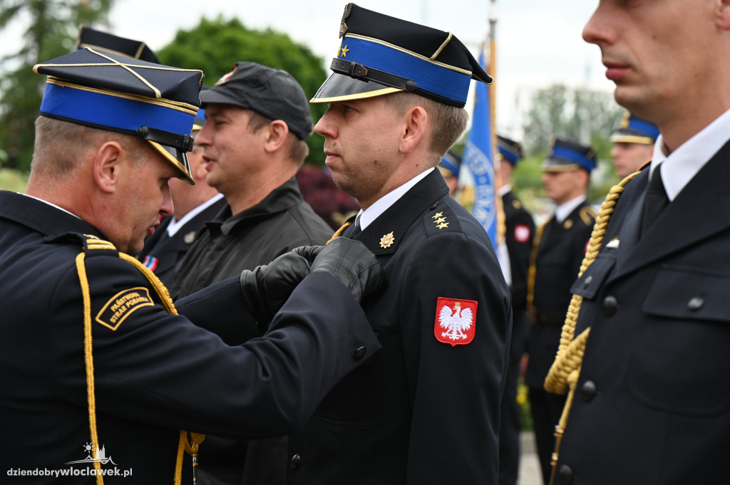 Awanse i wyróżnienia dla dla strażaków