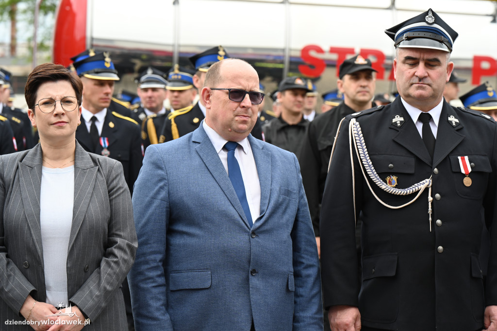 Awanse i wyróżnienia dla dla strażaków