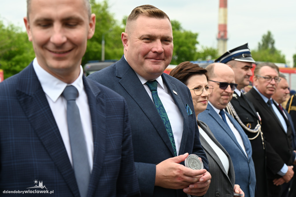 Awanse i wyróżnienia dla dla strażaków
