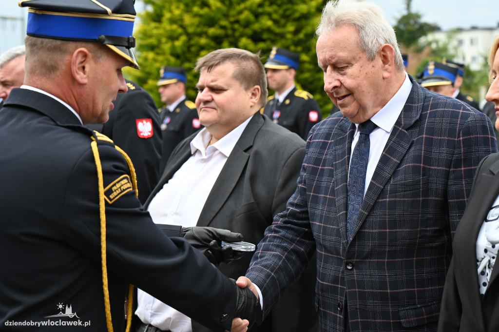 Awanse i wyróżnienia dla dla strażaków