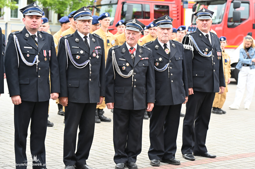 Awanse i wyróżnienia dla dla strażaków
