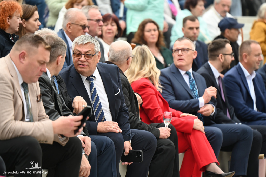 Otwarcie tężni i amfiteatru w Wieńcu Zdroju