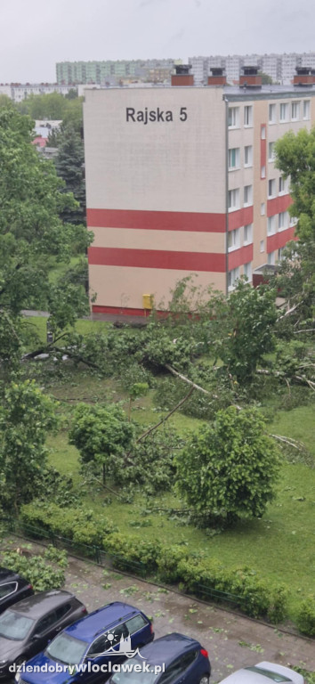 Skutki burzy we Włocławku