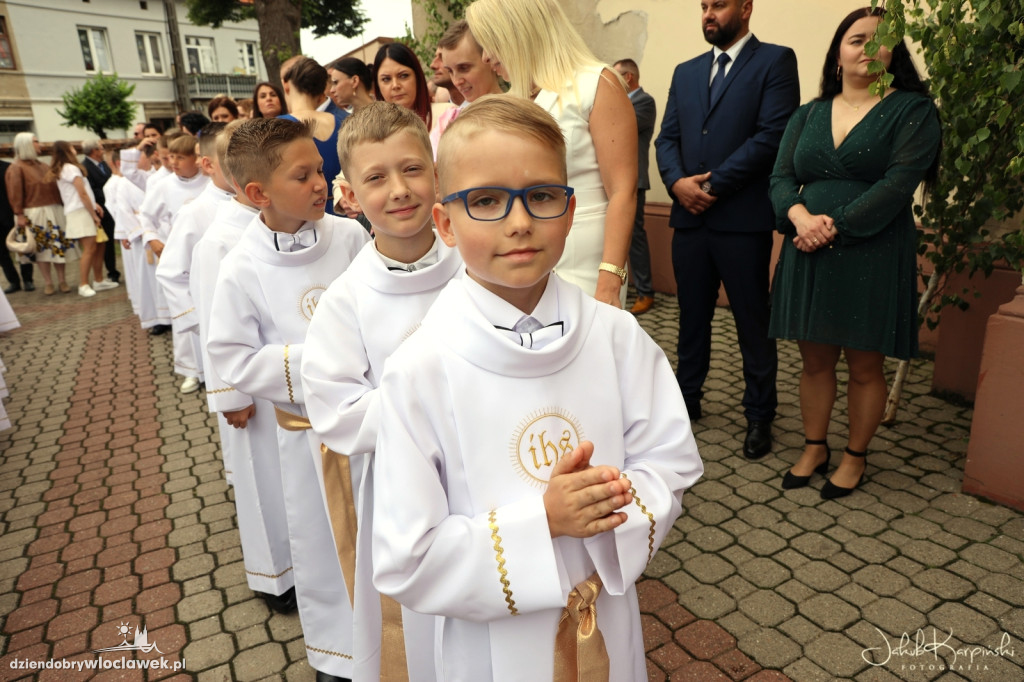 Komunia: Parafia pw. św. Dominika w Chodczu
