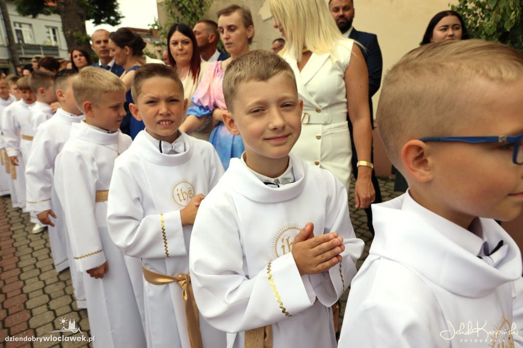 Komunia: Parafia pw. św. Dominika w Chodczu