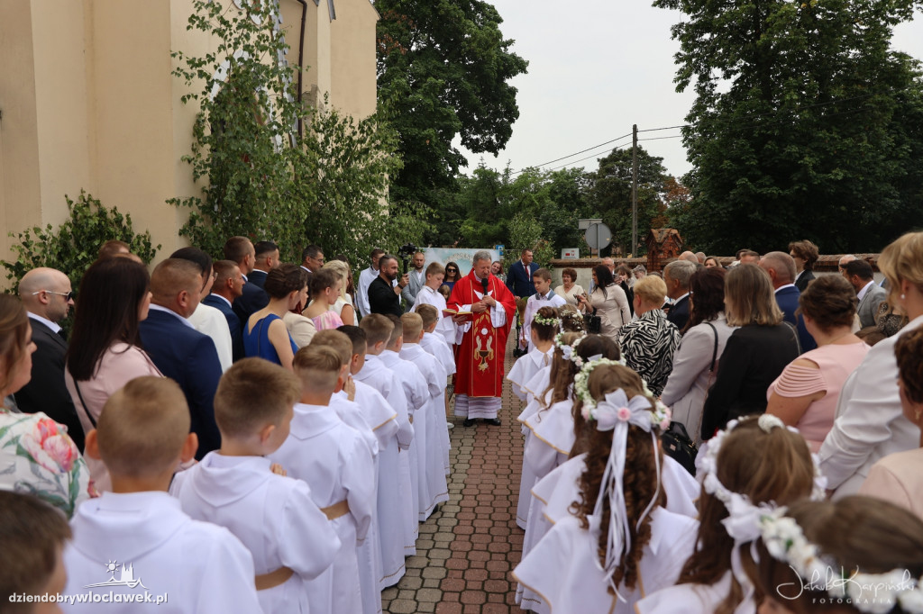 Komunia: Parafia pw. św. Dominika w Chodczu