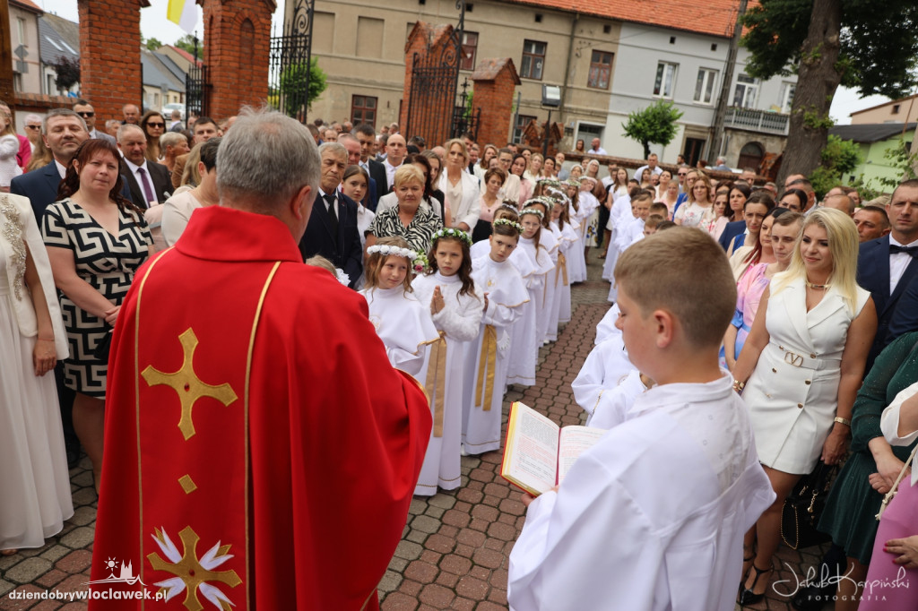 Komunia: Parafia pw. św. Dominika w Chodczu