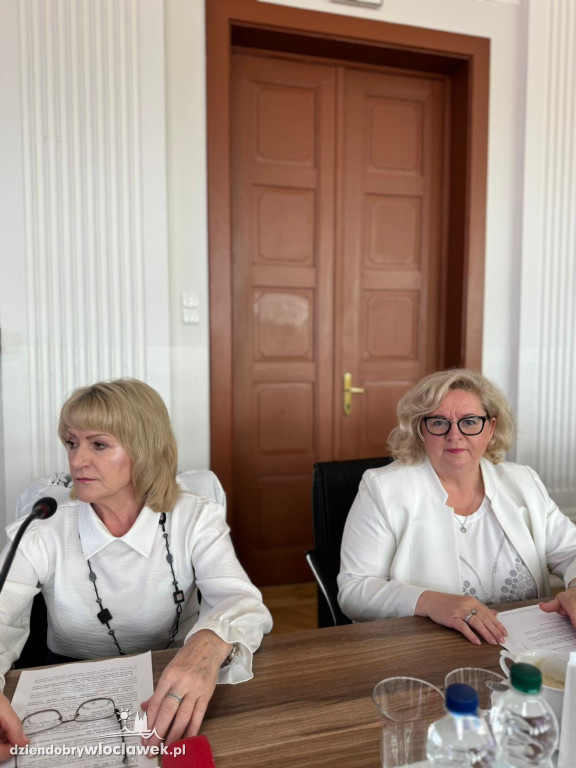Sesja absolutoryjna w Powiecie
