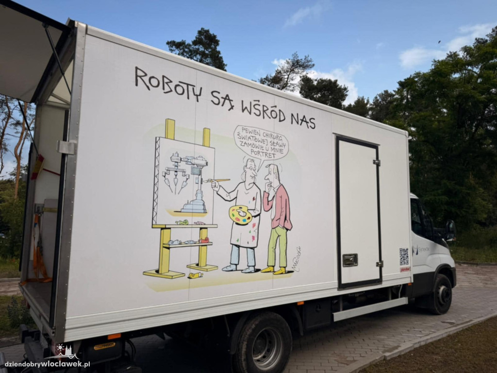 Szpital we Włocławku testuje robota Da Vinci