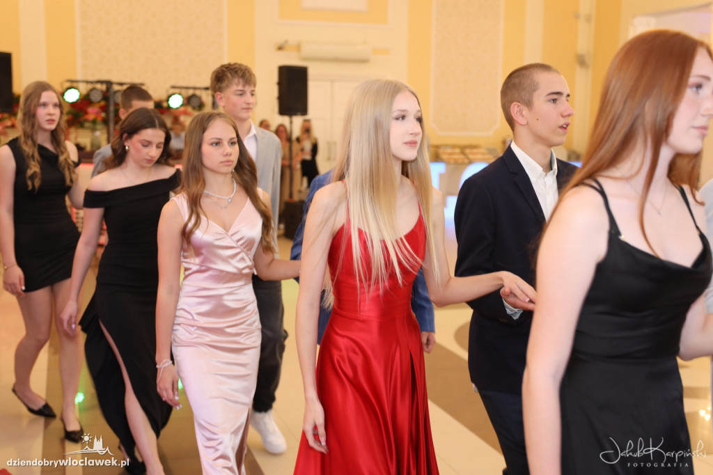 Bal ósmych klas: SP 2
