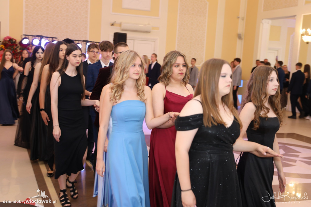 Bal ósmych klas: SP 2