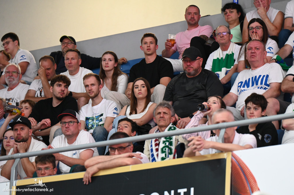 Kibice na rewanżowym meczu Anwil Włocławek vs. Trefl Sopot