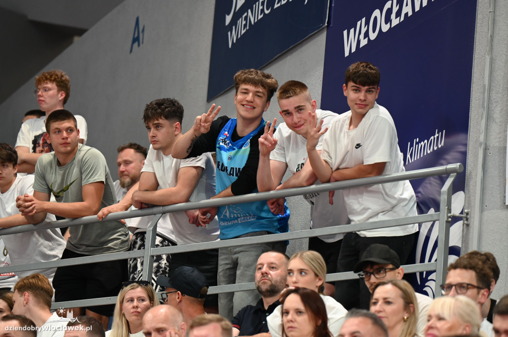 Kibice na rewanżowym meczu Anwil Włocławek vs. Trefl Sopot