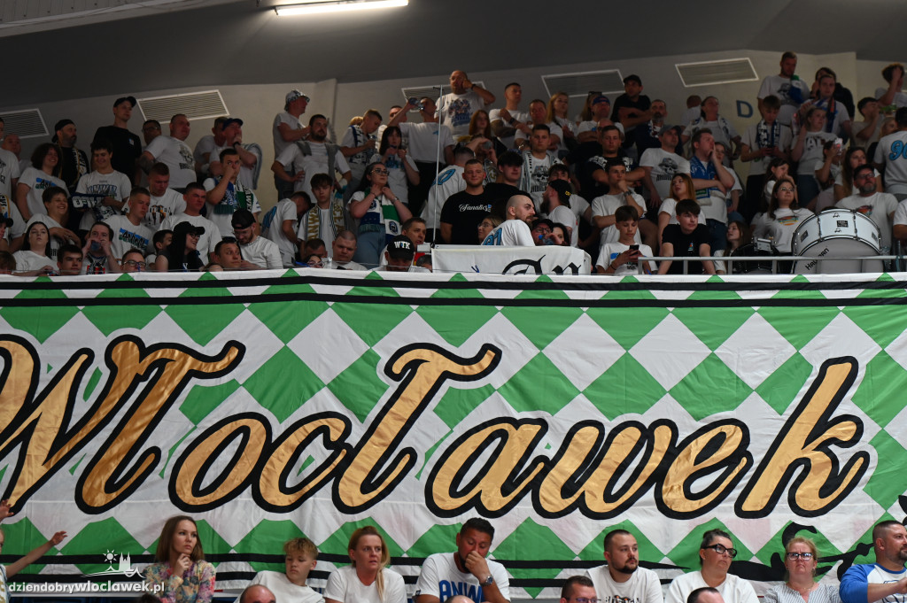 Kibice na rewanżowym meczu Anwil Włocławek vs. Trefl Sopot
