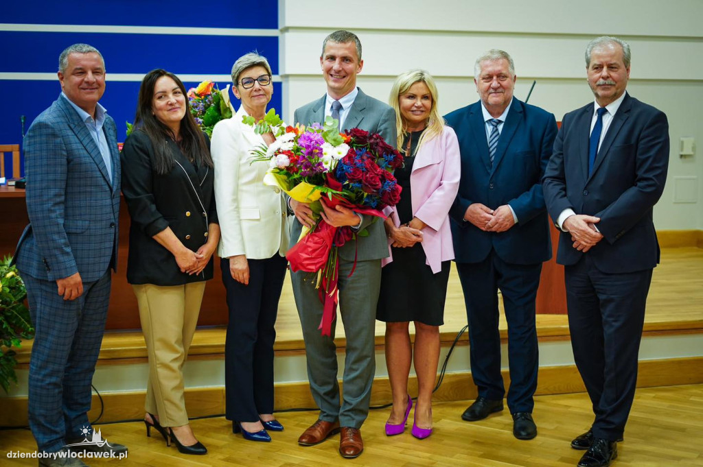 Wotum zaufania oraz absolutorium dla Kukuckiego