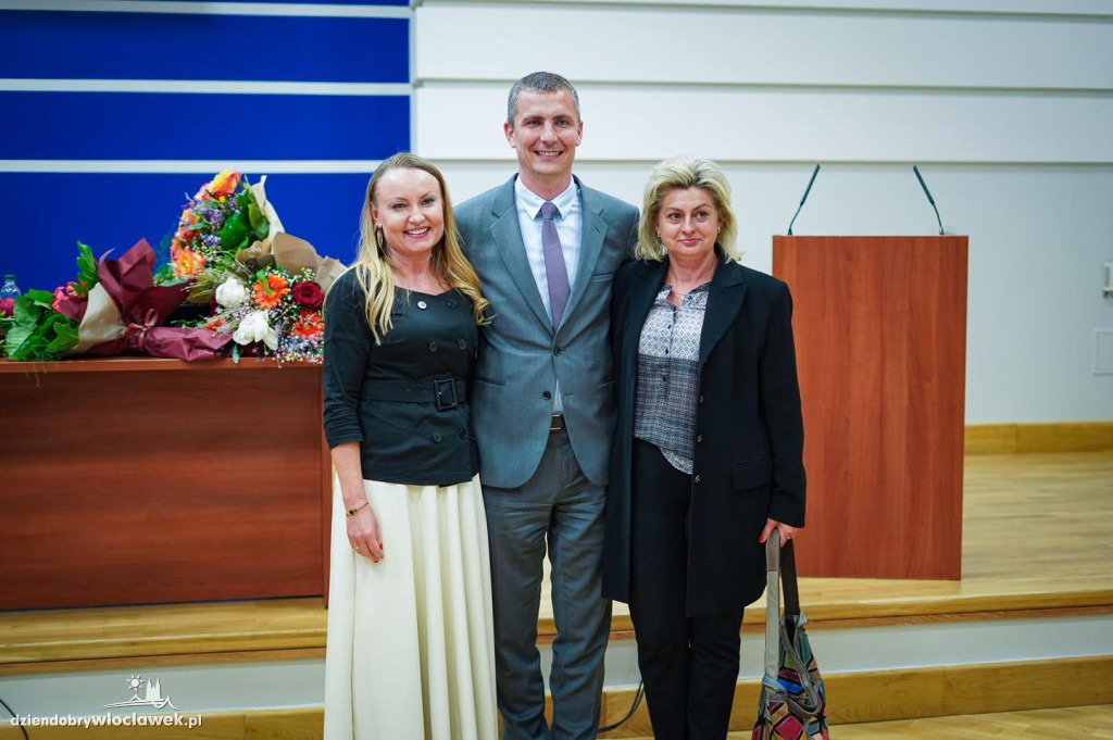 Wotum zaufania oraz absolutorium dla Kukuckiego