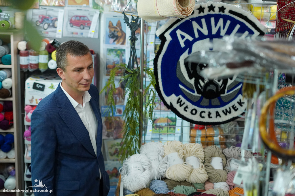 Markowy Lokal Śródmieścia 2025 - Sklep Włóczki