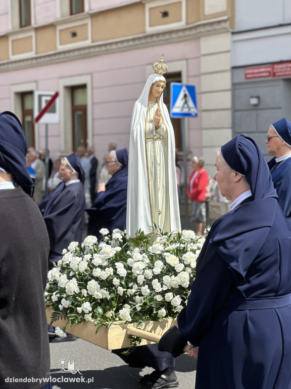 Boże Ciało 2025 - procesja ulicami miasta